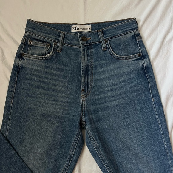 Zara Denim - BOGO❗️Zara Women's Blue Jeans